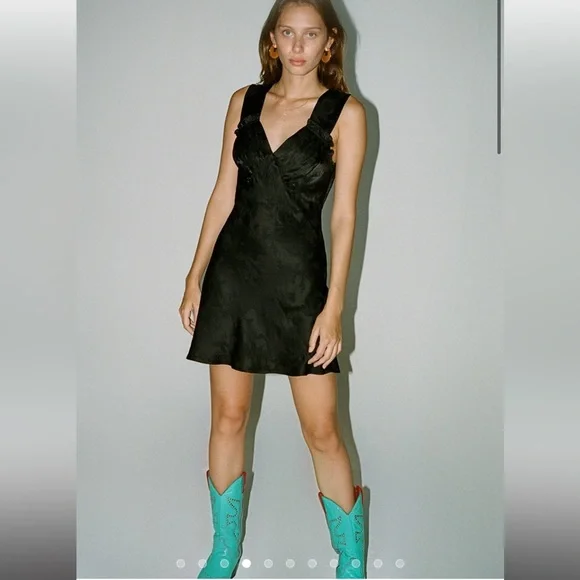 ワンピース Realisation par Roxy dress in black Realisation Par Roxy Dress Black M | Pickle